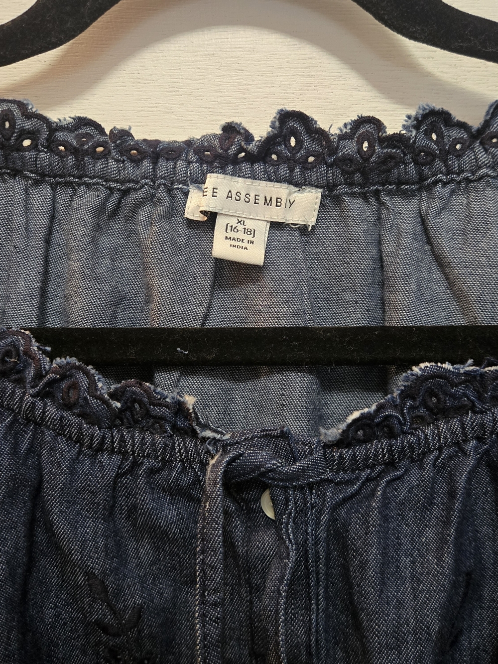 Free Assembly Dark Blue Embroidered Button-Front Peasant Blouse - Picture 2 of 11